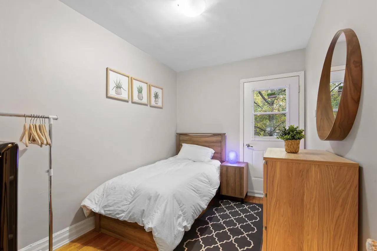 Apartment Byron Appartement 3 Chambres Montreal