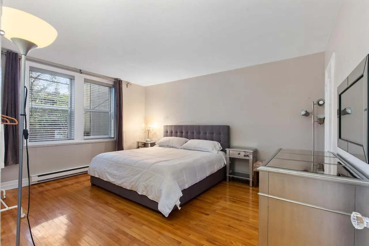 Apartment Byron Appartement 3 Chambres Montreal Canada