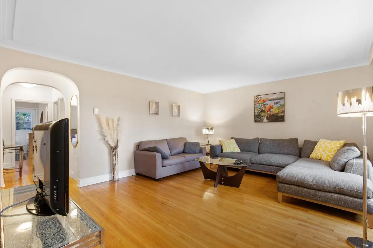 Apartment Byron Appartement 3 Chambres Montreal Canada