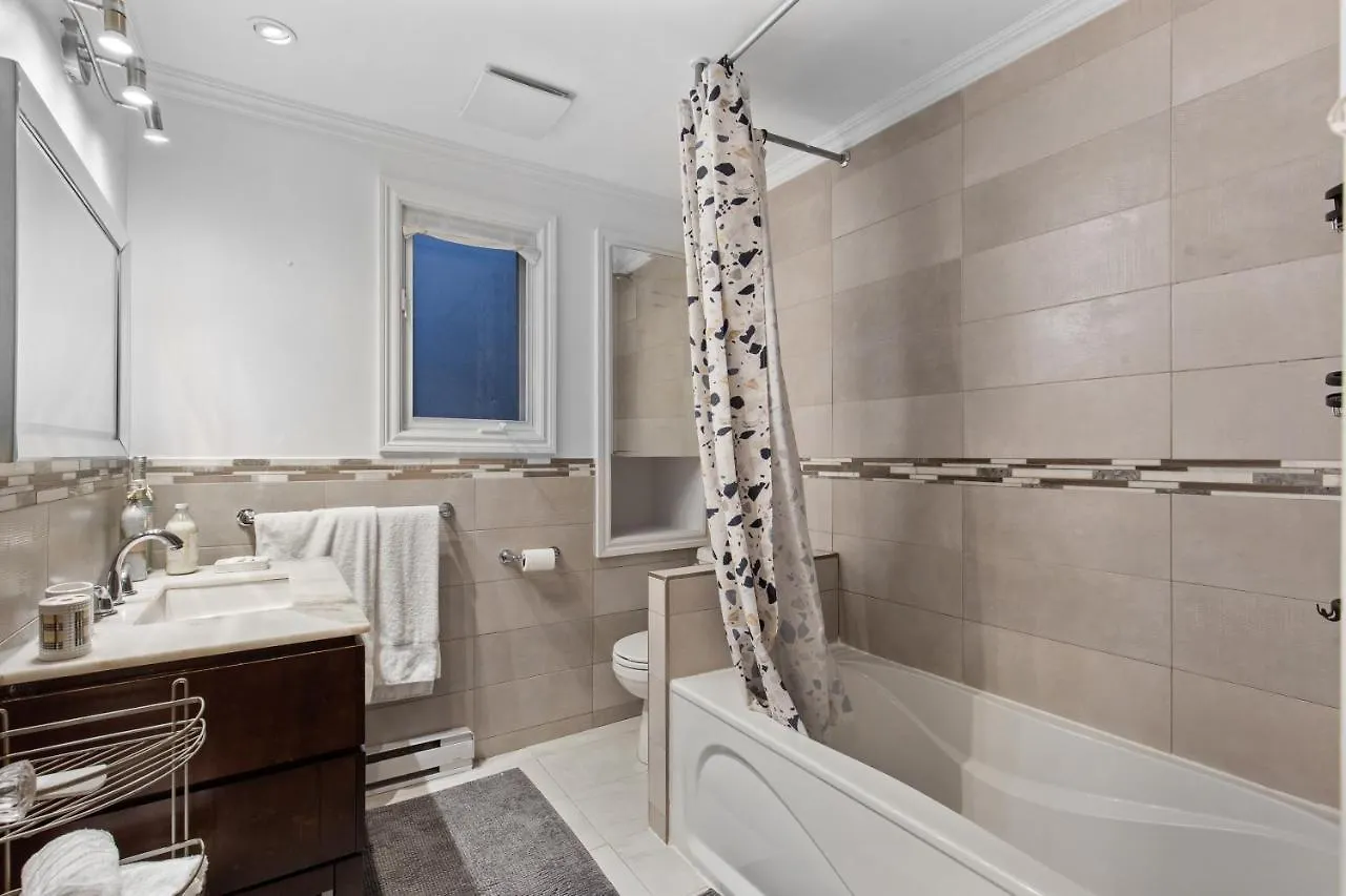 Byron Appartement 3 Chambres Montreal 0*,